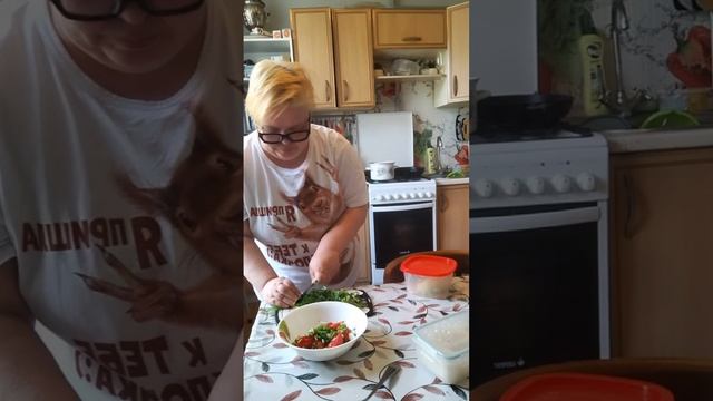 Мне вредно отдыхать, я теперь не справляюсь с делами, ношусь как метеорит а толку мало
