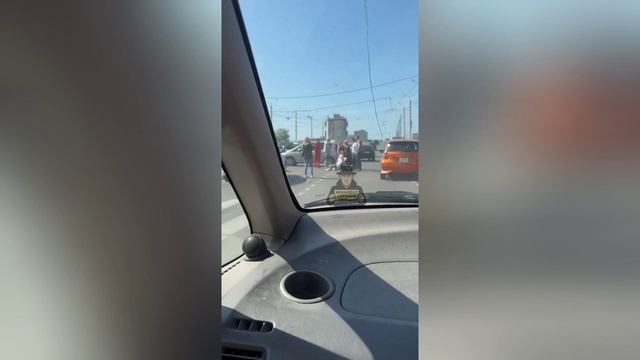 ДТП с ТЦ "Пионер" в Барнауле