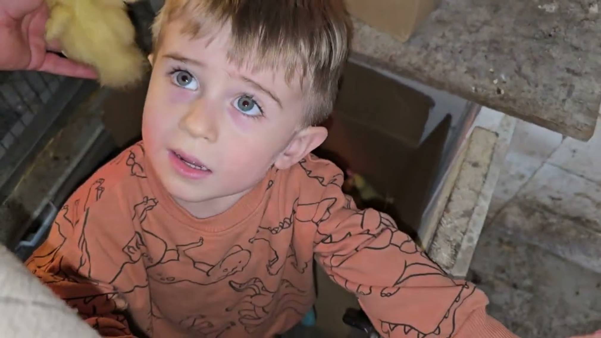 Андрей Новиков. Уезжают те что есть))