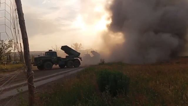 Кадры Боевой Работы РСЗО "Град"