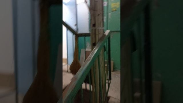 Как проложены трубы хвс в мгогоэтажке Дагестана.