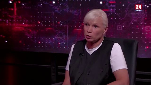 "Интервью 24". Елена Крестьянинова