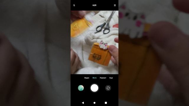 кот на коробке  из бумаги
