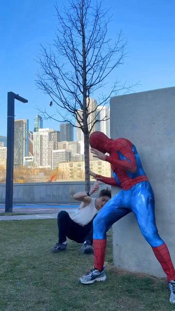 Spiderman scared me@dvizhenie21 #shorts