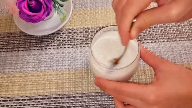 Невероятно вкусный торт. Я хочу печь этот пирог каждый день! Просто и очень вкусно! 😋