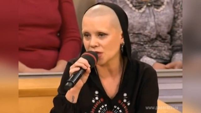 10 звёздных женщин, которые стали лысыми.