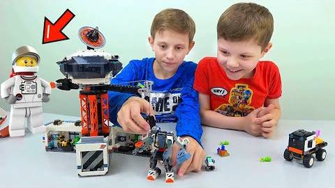 Строим КОСМИЧЕСКИЕ LEGO БАЗЫ и РАКЕТЫ вместе с Даником и Никитой!