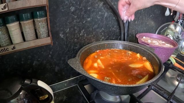 Готовим лагман, поругались с Полиной