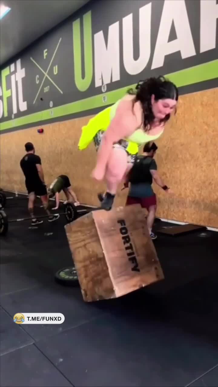 😁