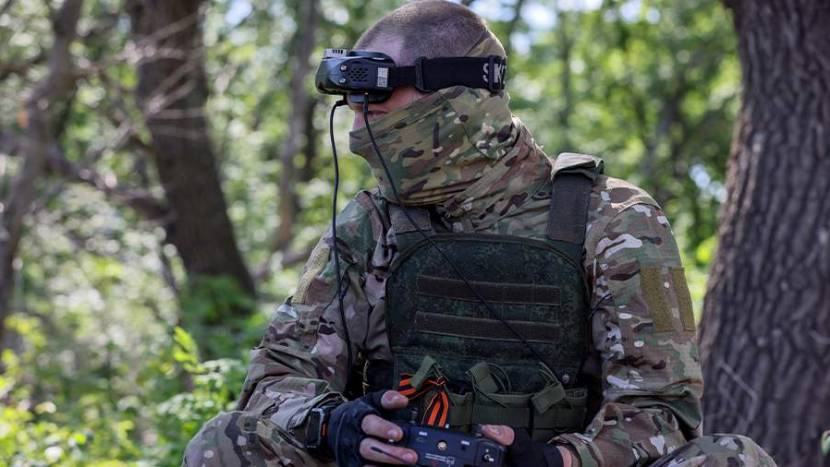Минобороны РФ показало кадры поражения техники ВСУ в зоне СВО