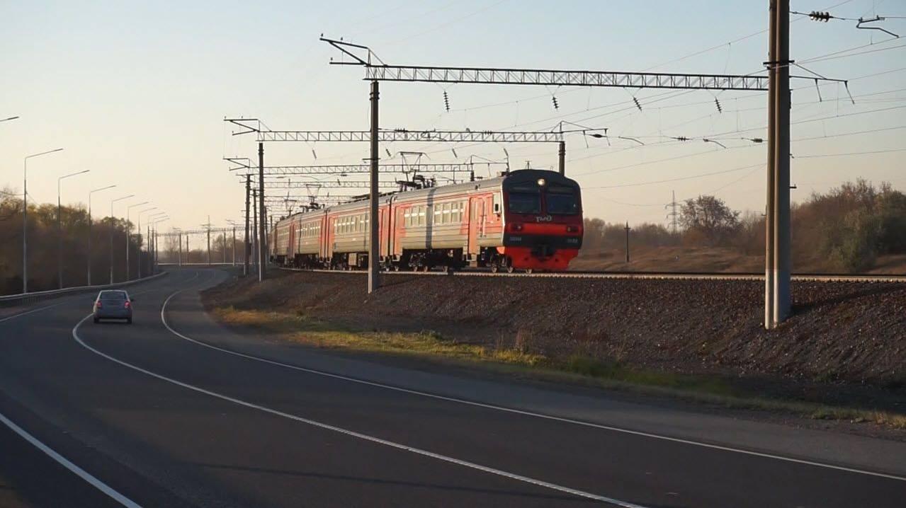Электропоезд ЭД9М-0139. Аламбайский экспресс.