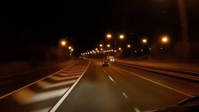 Рулю ночью по автостраде, ДАЛЬНОБОЙ