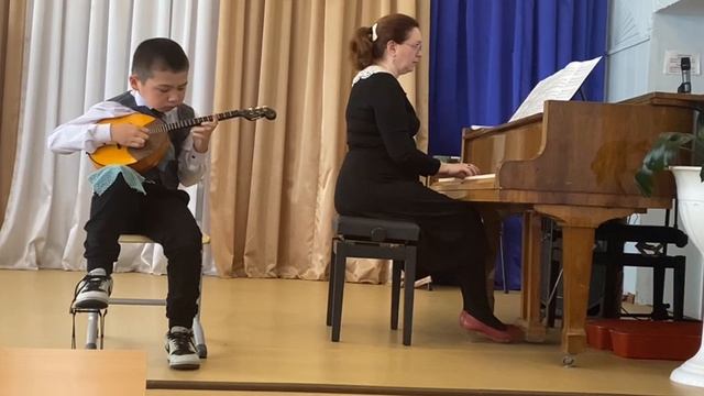 Жамолидинов Зохир, 2 класс - РНП "Вдоль, да по речке", обр. Ю. Давидович