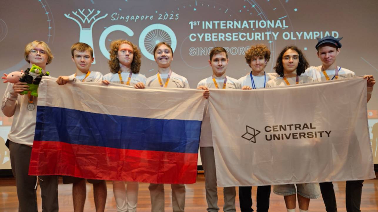 Сборная РФ выиграла три «золота» на кибер-олимпиаде в Сингапуре