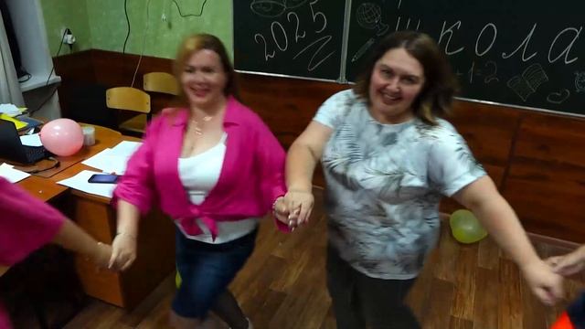 Клип-Поздравление родителей Выпускников 2025 МБОУ СШ №14 города Липецка.