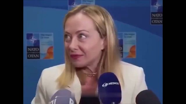 (27.06.25) Сразу видно, Зеленский приезжал на саммит НАТО.