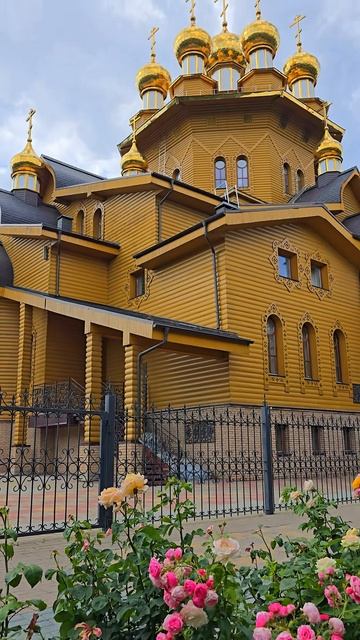 Храм святых мучениц Веры, Надежды, Любови и матери их Софии в Белгороде