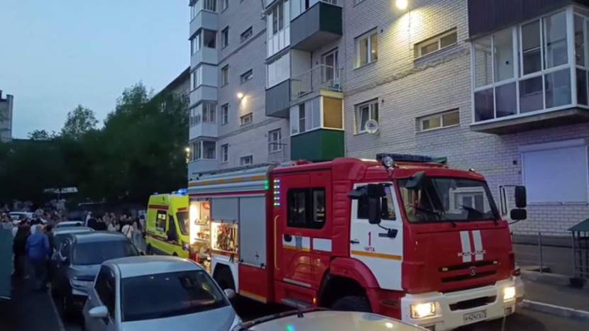 В Чите при пожаре в многоэтажном доме погибла женщина