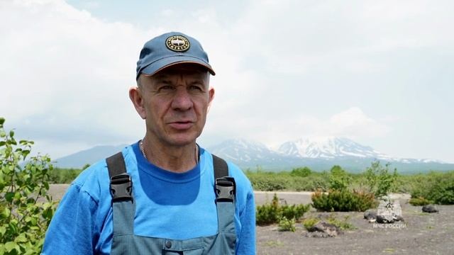 Тренировка спасателей МЧС Камчатки по поиску пропавших людей на природе.mp4