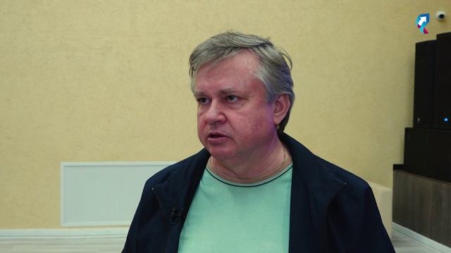 Визиты Виктора Казарина в "Современник" и "Форпост"