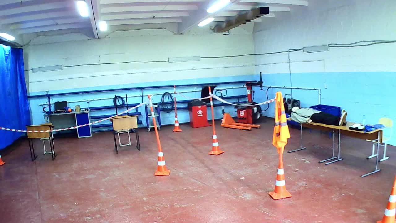 крановщики боксы