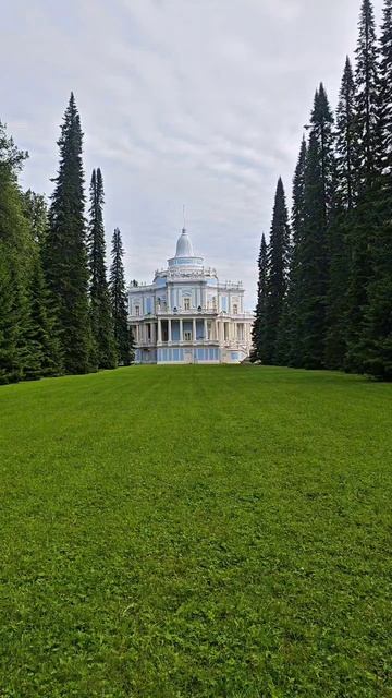 Трейлер психологического фильма ужасов: Ораниенбаум против Комарово