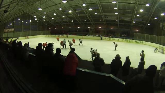 GO PR0 Хоккей Лесной (Факел) -  Феникс (Заречный) (1 период) 15 01 2014