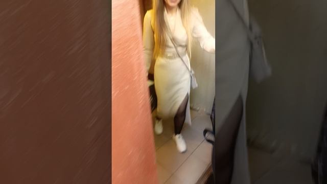 1000225671.mp4