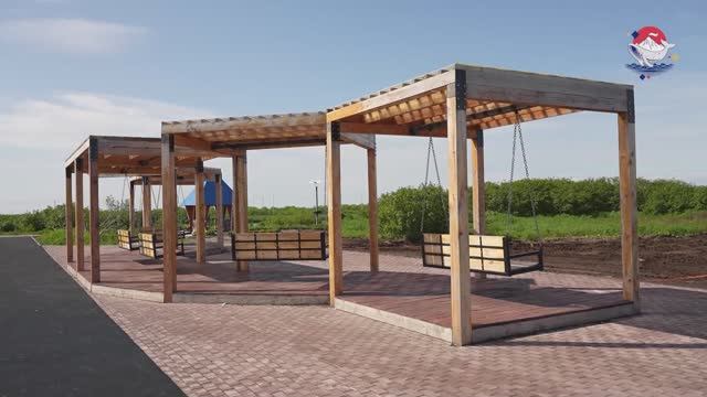 В Усть-Камчатске продолжают благоустройство парка за храмом