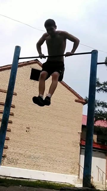 Muscle up
