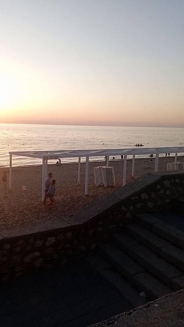 мы на море/закат/вечерний променад/