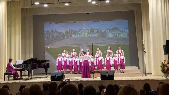 Хор "Музыка" ДМШ №8 (г. Кострома) - Прекрасный город (автор Дмитрий Соболев)