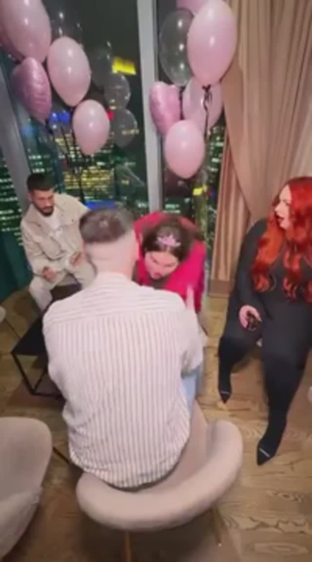 Повезло мужику!😂👍