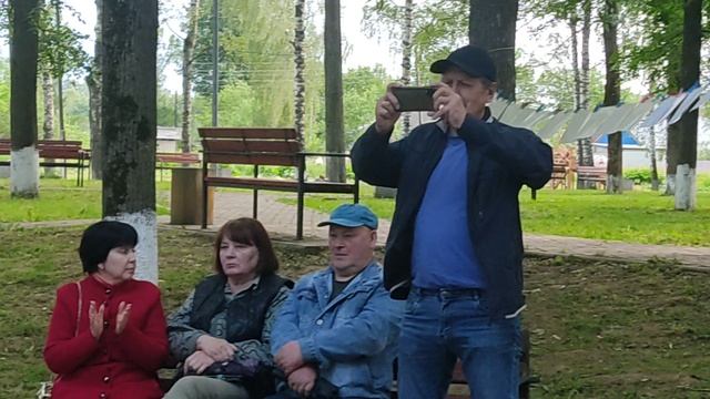 Лариса Стрельникова  А лето цвета