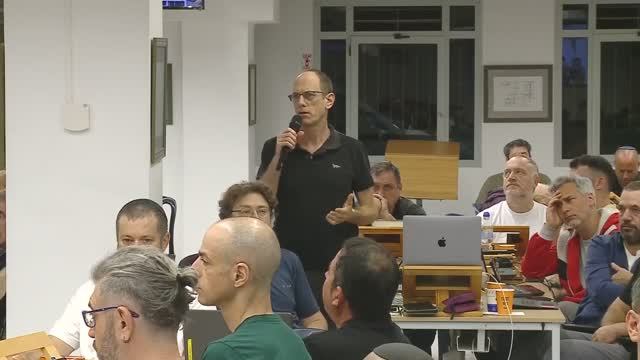 Какова роль десятки в исправлении товарищей