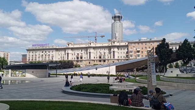 Москва, июнь, лето