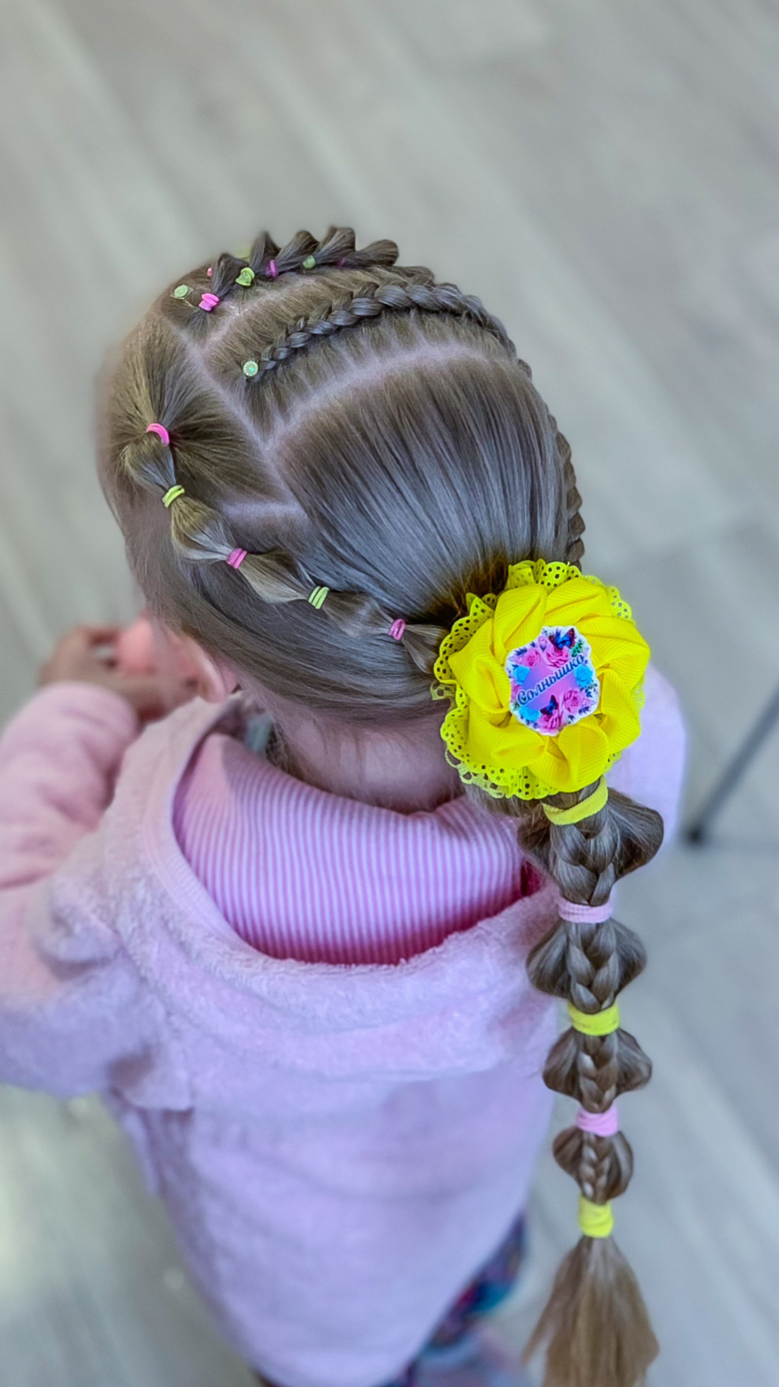 Прическа на каждый день для дочки