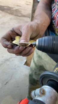 Подготовка коляски к мотокроссу. Пилим иглу :)