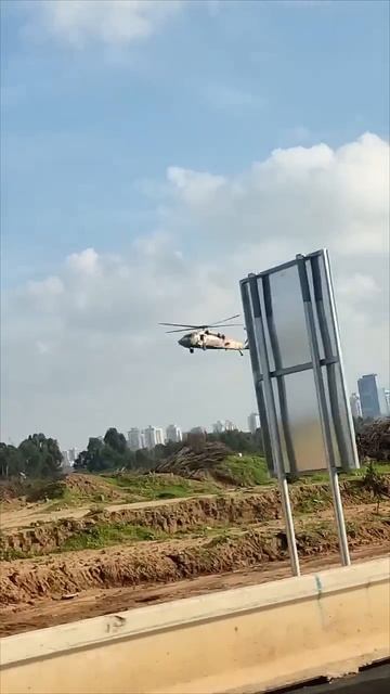 Black Hawk landing IDF 🇮🇱#helicopter #specialforces #israel #memes