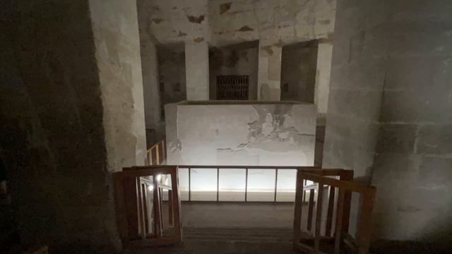 Luxor. Vallis Regum. Petrae Loquentes.