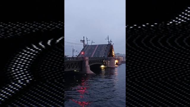 Разводные мосты в Санкт-Петербурге