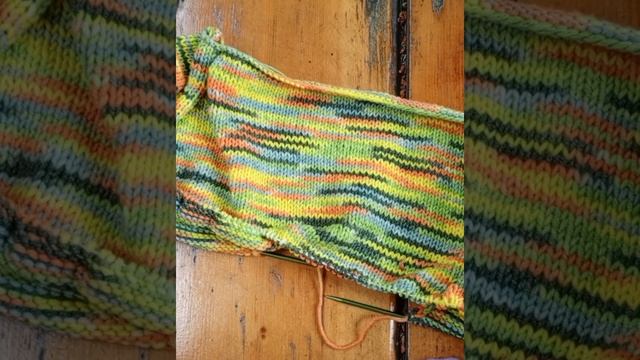 Серия 19. Что в итоге вяжу в отпуске? Прогулка по камням под солнцем ☀️🤗