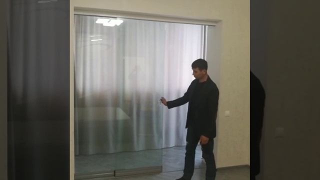 Компания Альфа123. Мобильная межкомнатная перегородка.