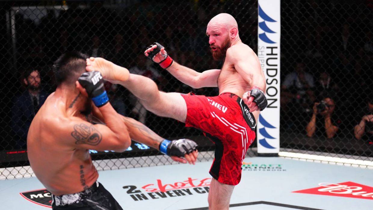 UFC 317 | Маккинни - Борщёв прямая трансляция