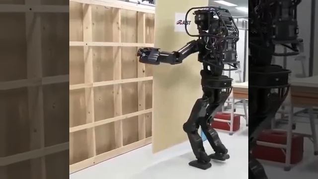 Скоро людей заменят❗️