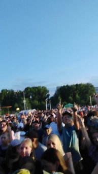 с праздником день малодёжей