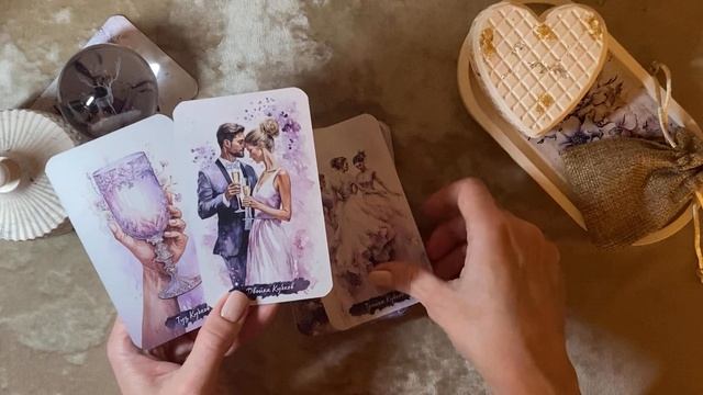 Обзор колоды «Эфирное романтическое Таро» от Хэтти Торн/«Ethereal Romance Tarot” by Hattie Thorn