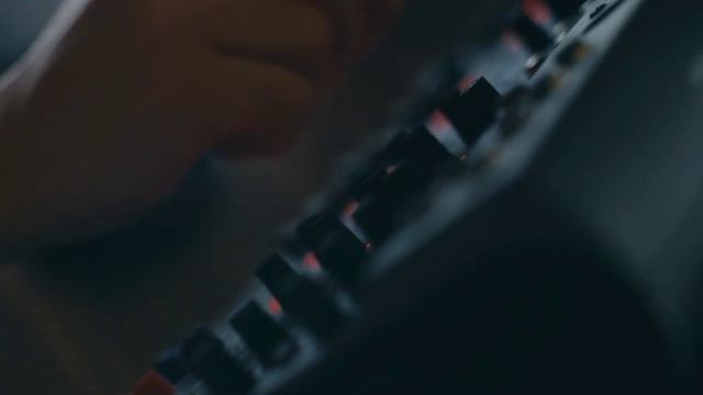 📹 Simon & Marianna Khorolskiy – Что скрывает небо за собой