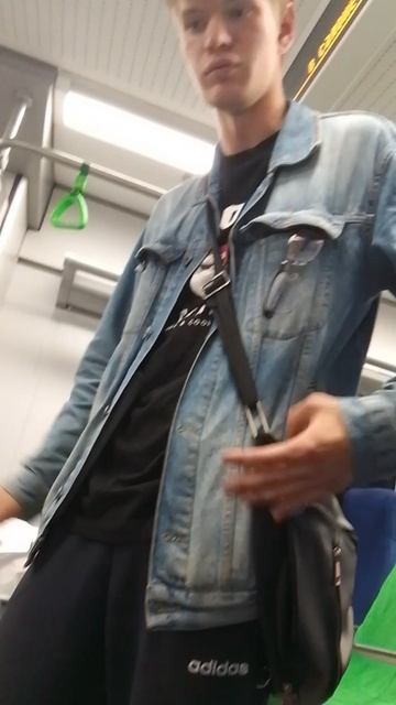 VID_20250625_230306
