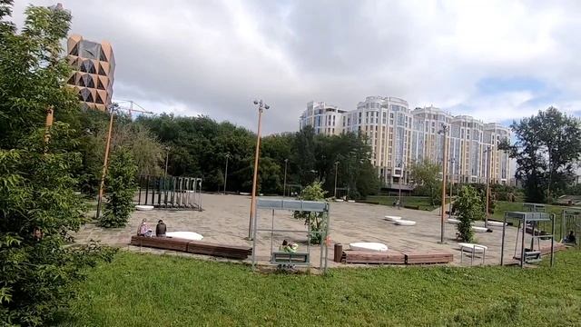 Июнь заканчивается,Екатеринбург после дождя